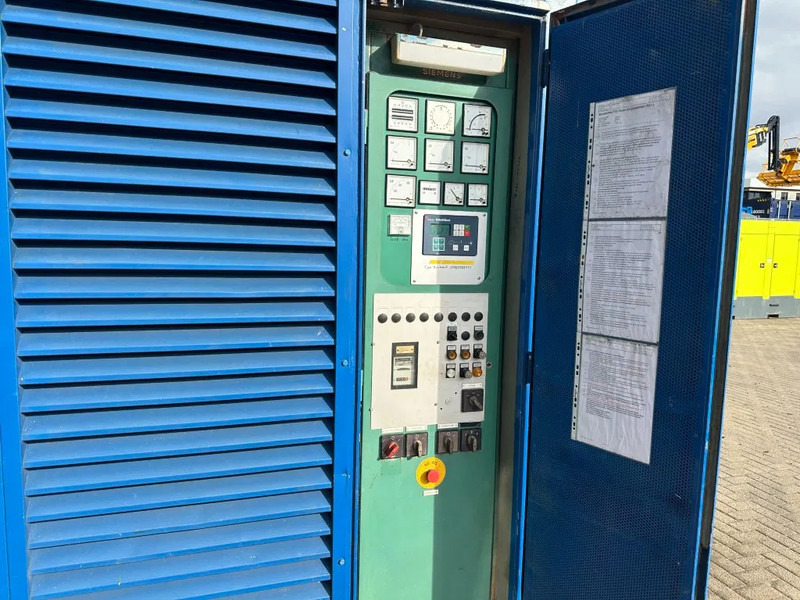 MTU 450 kVA Supersilent generatorset in 20 ft container aggregaat - Elektrikli jeneratör: fotoğraf 5 MTU 450 kVA Supersilent generatorset in 20 ft container aggregaat - Elektrikli jeneratör: fotoğraf 5