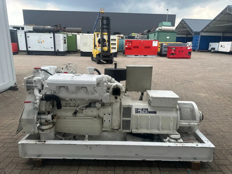 MTU 6R 099 Mercedes Benz OM 366 A 96 kVA Marine generatorset - Elektrikli jeneratör: fotoğraf 2 MTU 6R 099 Mercedes Benz OM 366 A 96 kVA Marine generatorset - Elektrikli jeneratör: fotoğraf 2