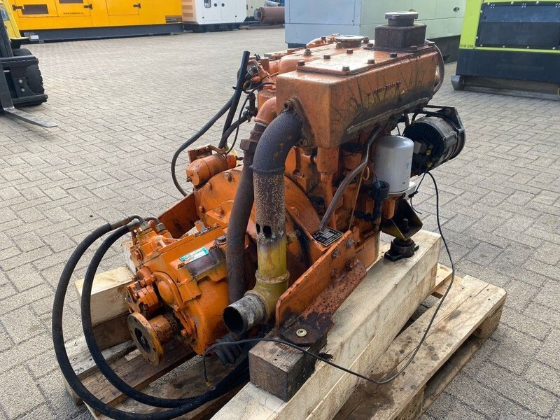 Mitsubishi S3E-2 25 PK Marine Diesel Motor met keerkoppeling - Motor: fotoğraf 2 Mitsubishi S3E-2 25 PK Marine Diesel Motor met keerkoppeling - Motor: fotoğraf 2