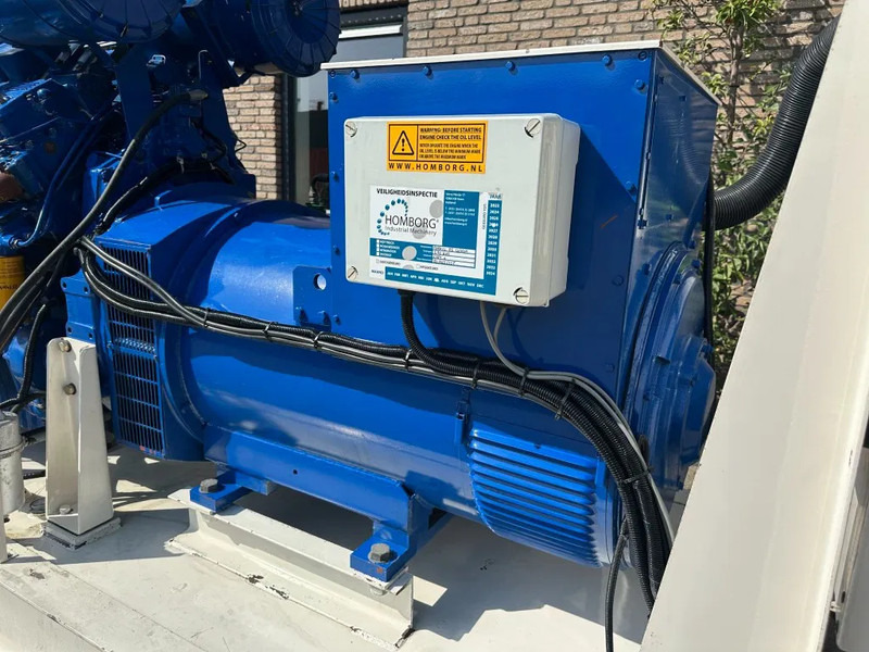 Perkins FG Wilson Stamford 670 kVA noodstroom generatorset - Elektrikli jeneratör: fotoğraf 5 Perkins FG Wilson Stamford 670 kVA noodstroom generatorset - Elektrikli jeneratör: fotoğraf 5
