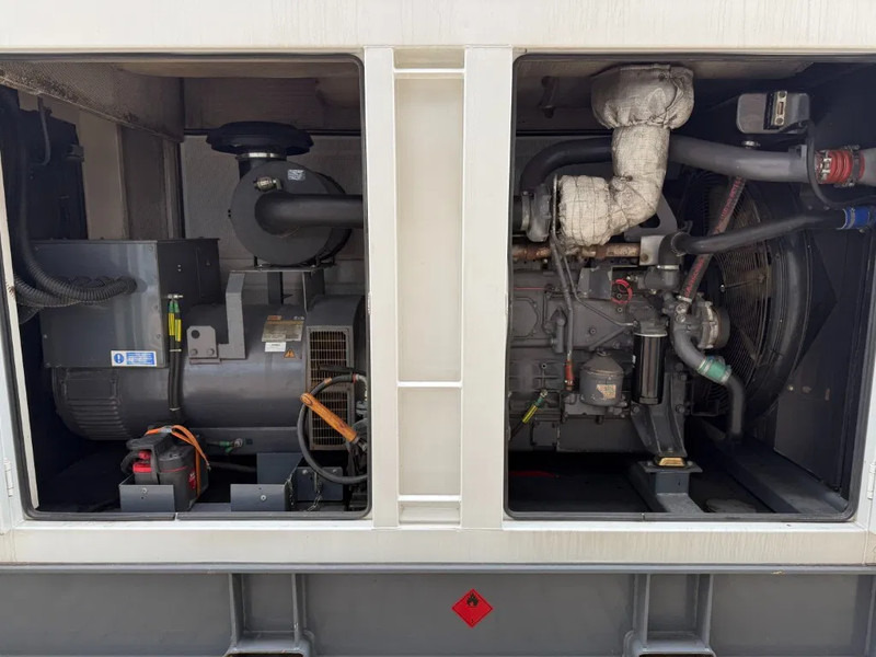 Scania DC 12 59A Stamford 350 kVA Silent generatorset - Elektrikli jeneratör: fotoğraf 3 Scania DC 12 59A Stamford 350 kVA Silent generatorset - Elektrikli jeneratör: fotoğraf 3