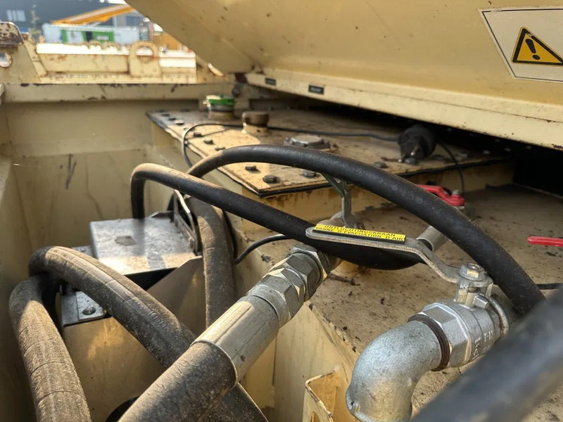 Yük konteyner Tolsma Kiwa IBC 3000 liter Dieseltank met 230 Volt pompset: fotoğraf 10