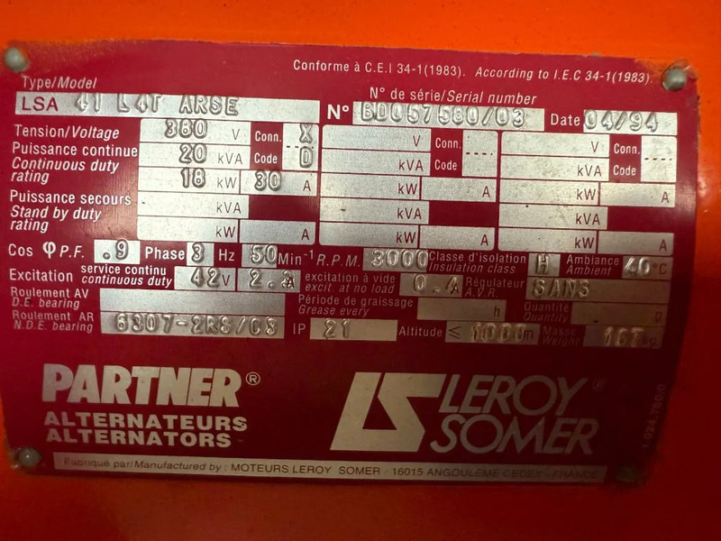 Elektrikli jeneratör VM Leroy Somer 20 kVA gedempte noodstroom generatorset 514 hours: fotoğraf 6 Elektrikli jeneratör VM Leroy Somer 20 kVA gedempte noodstroom generatorset 514 hours: fotoğraf 6