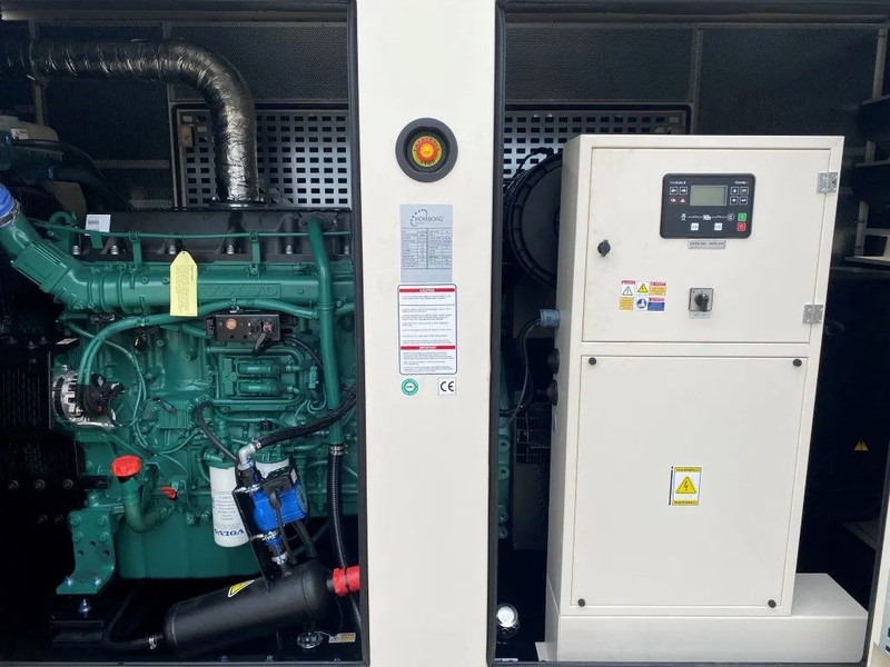 Volvo TAD 1344 GE Stamford 450 kVA Supersilent generatorset New ! - Elektrikli jeneratör: fotoğraf 2 Volvo TAD 1344 GE Stamford 450 kVA Supersilent generatorset New ! - Elektrikli jeneratör: fotoğraf 2