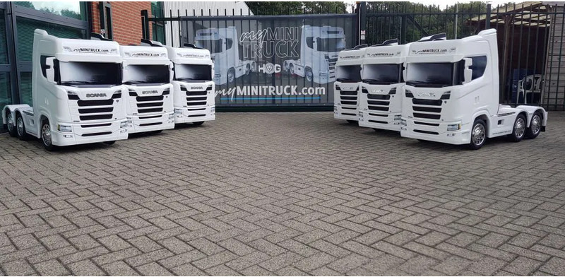 Scania 770ST V8 NGS SCANIA S770 - Çekici: fotoğraf 2 Scania 770ST V8 NGS SCANIA S770 - Çekici: fotoğraf 2