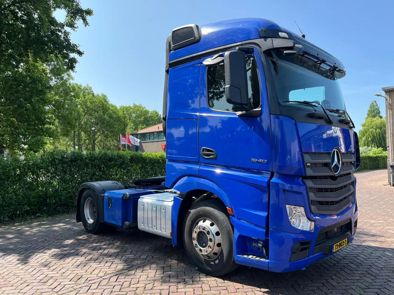 Mercedes-Benz Actros 1940 - Çekici: fotoğraf 5 Mercedes-Benz Actros 1940 - Çekici: fotoğraf 5