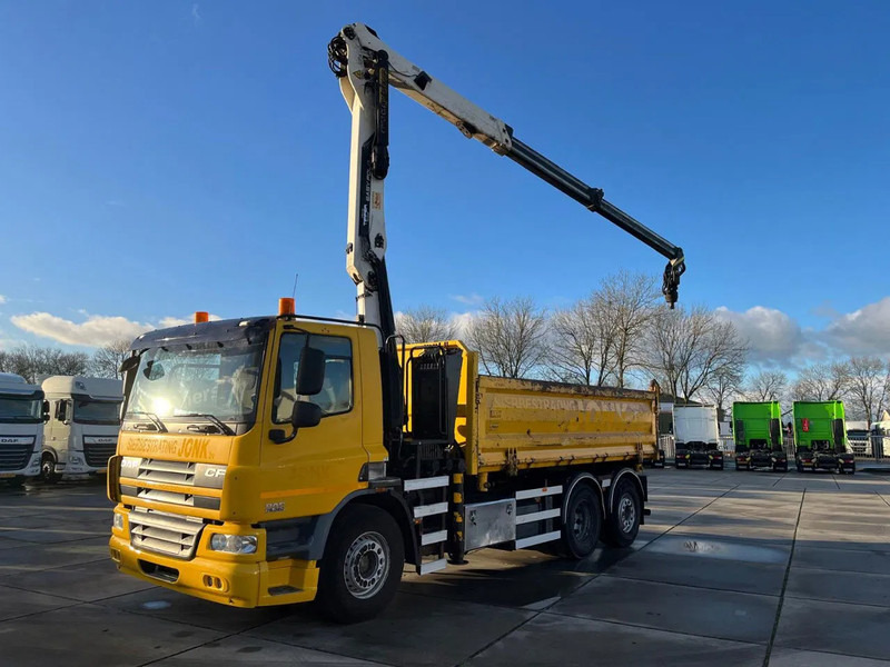 DAF CF 360 FAN Kipper knijperwagen - Vinçli kamyon: fotoğraf 3 DAF CF 360 FAN Kipper knijperwagen - Vinçli kamyon: fotoğraf 3