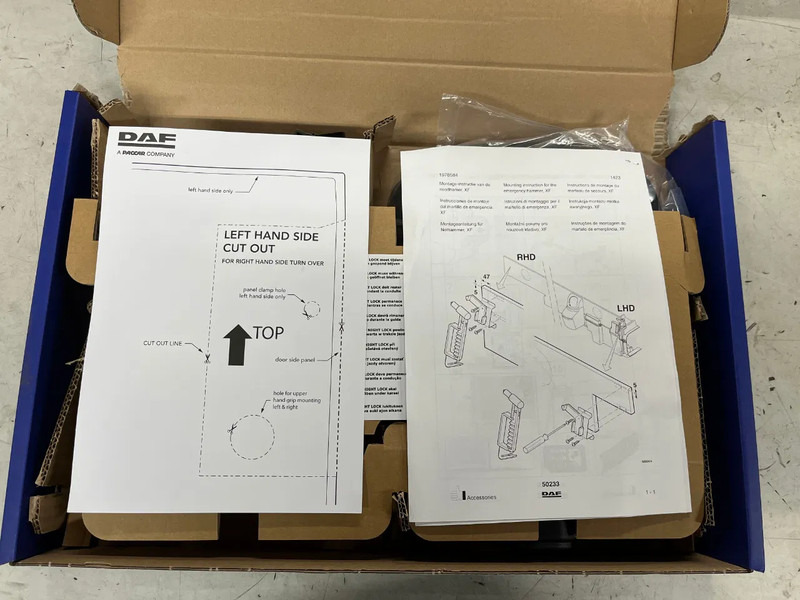 DAF Nightlock set XF106 - Kapı ve yedek parça - Kamyon: fotoğraf 4 DAF Nightlock set XF106 - Kapı ve yedek parça - Kamyon: fotoğraf 4