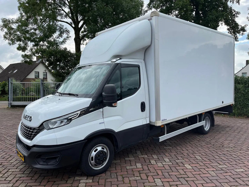 Iveco Daily 35C16 Achterdeuren (15 diverse modellen op voorraad) - Kapalı kasa kamyonet, Çift kabin kamyonet: fotoğraf 1 Iveco Daily 35C16 Achterdeuren (15 diverse modellen op voorraad) - Kapalı kasa kamyonet, Çift kabin kamyonet: fotoğraf 1