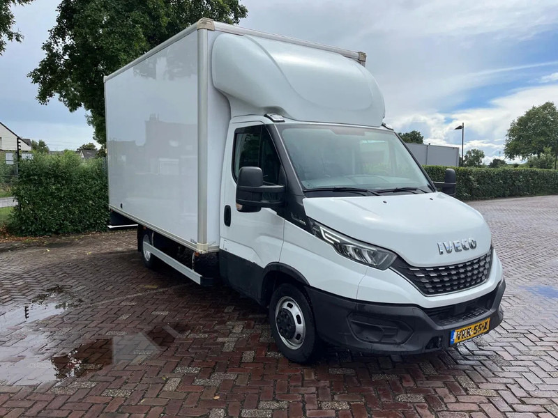 Iveco Daily 35C16 Achterdeuren (15 diverse modellen op voorraad) - Kapalı kasa kamyonet, Çift kabin kamyonet: fotoğraf 3 Iveco Daily 35C16 Achterdeuren (15 diverse modellen op voorraad) - Kapalı kasa kamyonet, Çift kabin kamyonet: fotoğraf 3