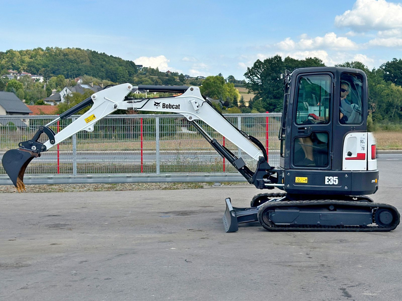 Bobcat E 35 * Raupenbagger * TOPZUSTAND - Buldozer: fotoğraf 4 Bobcat E 35 * Raupenbagger * TOPZUSTAND - Buldozer: fotoğraf 4