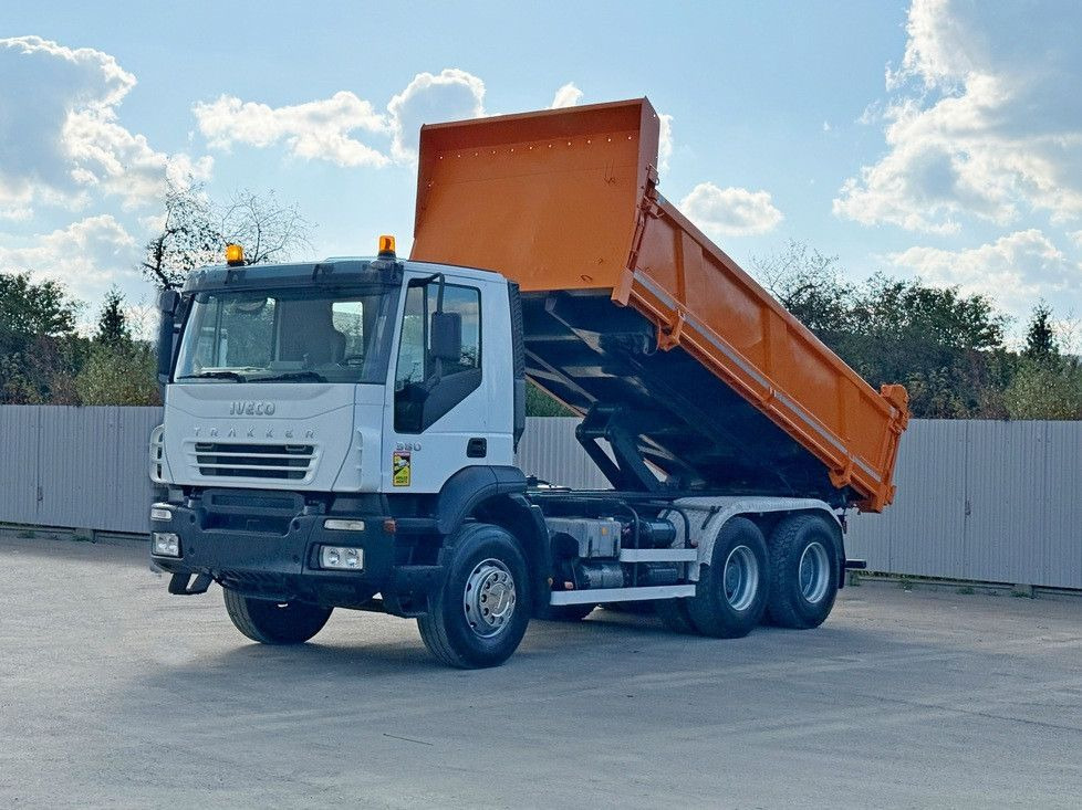 Iveco TRAKKER 380 * Kipper 5,25 m + BORDMATIC / 6x4 - Damperli kamyon, Vinçli kamyon: fotoğraf 2 Iveco TRAKKER 380 * Kipper 5,25 m + BORDMATIC / 6x4 - Damperli kamyon, Vinçli kamyon: fotoğraf 2