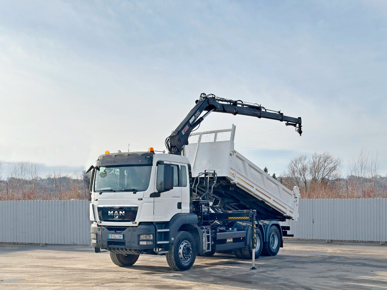 MAN TGS 26.400 * HIAB 144 B - 3 HIDUO + FUNK * 6x4 - Vinçli kamyon: fotoğraf 2 MAN TGS 26.400 * HIAB 144 B - 3 HIDUO + FUNK * 6x4 - Vinçli kamyon: fotoğraf 2