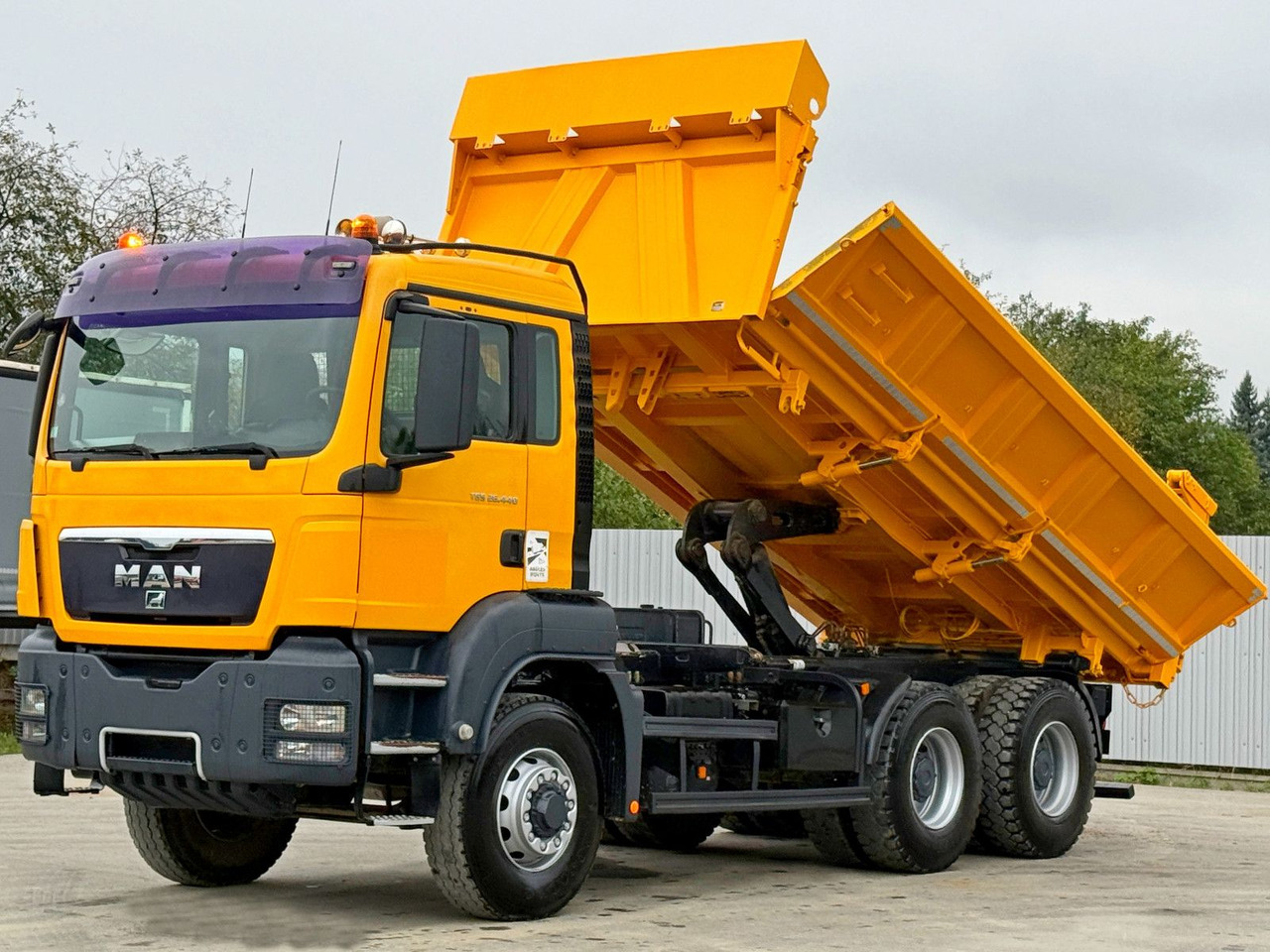 MAN TGS 26.440 * Kipper 5,20m+BORDMATIC * 6x6 * TOP - Damperli kamyon, Vinçli kamyon: fotoğraf 3 MAN TGS 26.440 * Kipper 5,20m+BORDMATIC * 6x6 * TOP - Damperli kamyon, Vinçli kamyon: fotoğraf 3