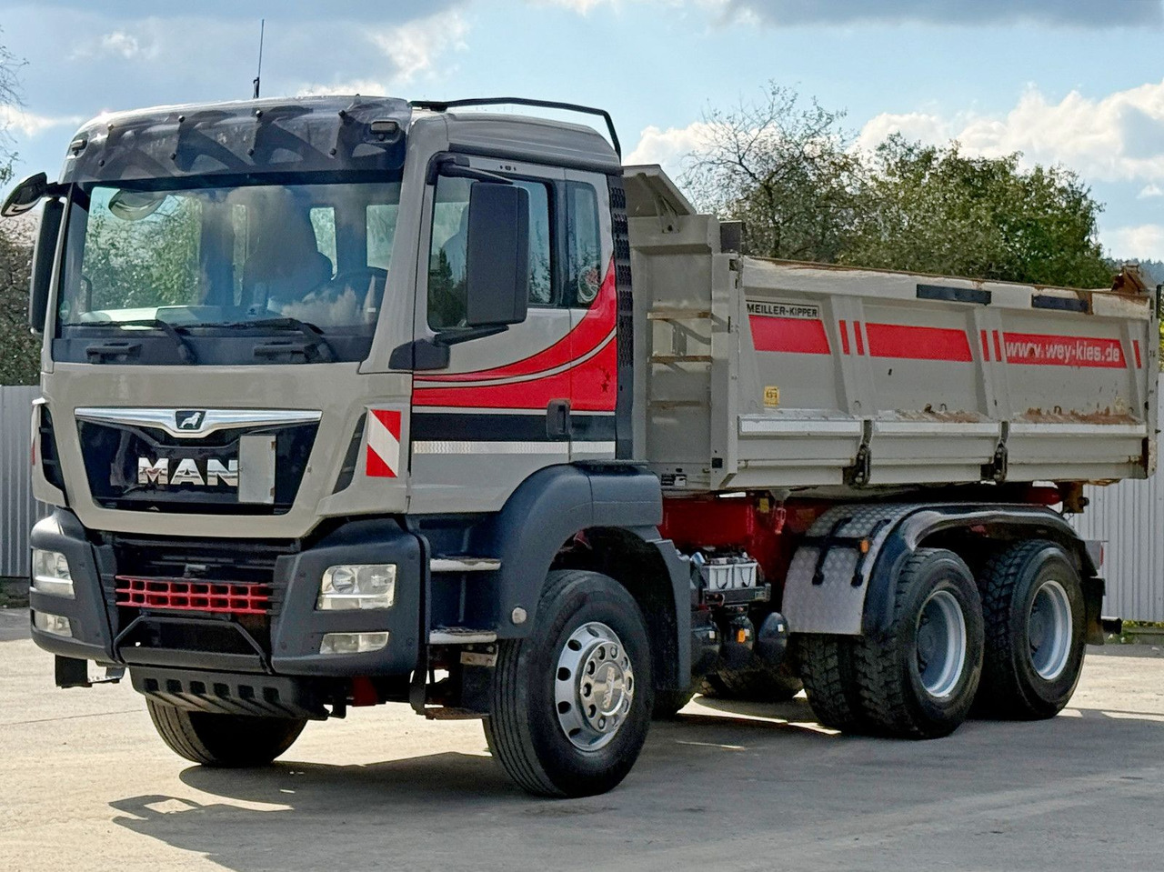 MAN TGS 26.460 * Kipper 4,90m+BORDMATIC * 6x4 * TOP - Damperli kamyon, Vinçli kamyon: fotoğraf 5 MAN TGS 26.460 * Kipper 4,90m+BORDMATIC * 6x4 * TOP - Damperli kamyon, Vinçli kamyon: fotoğraf 5