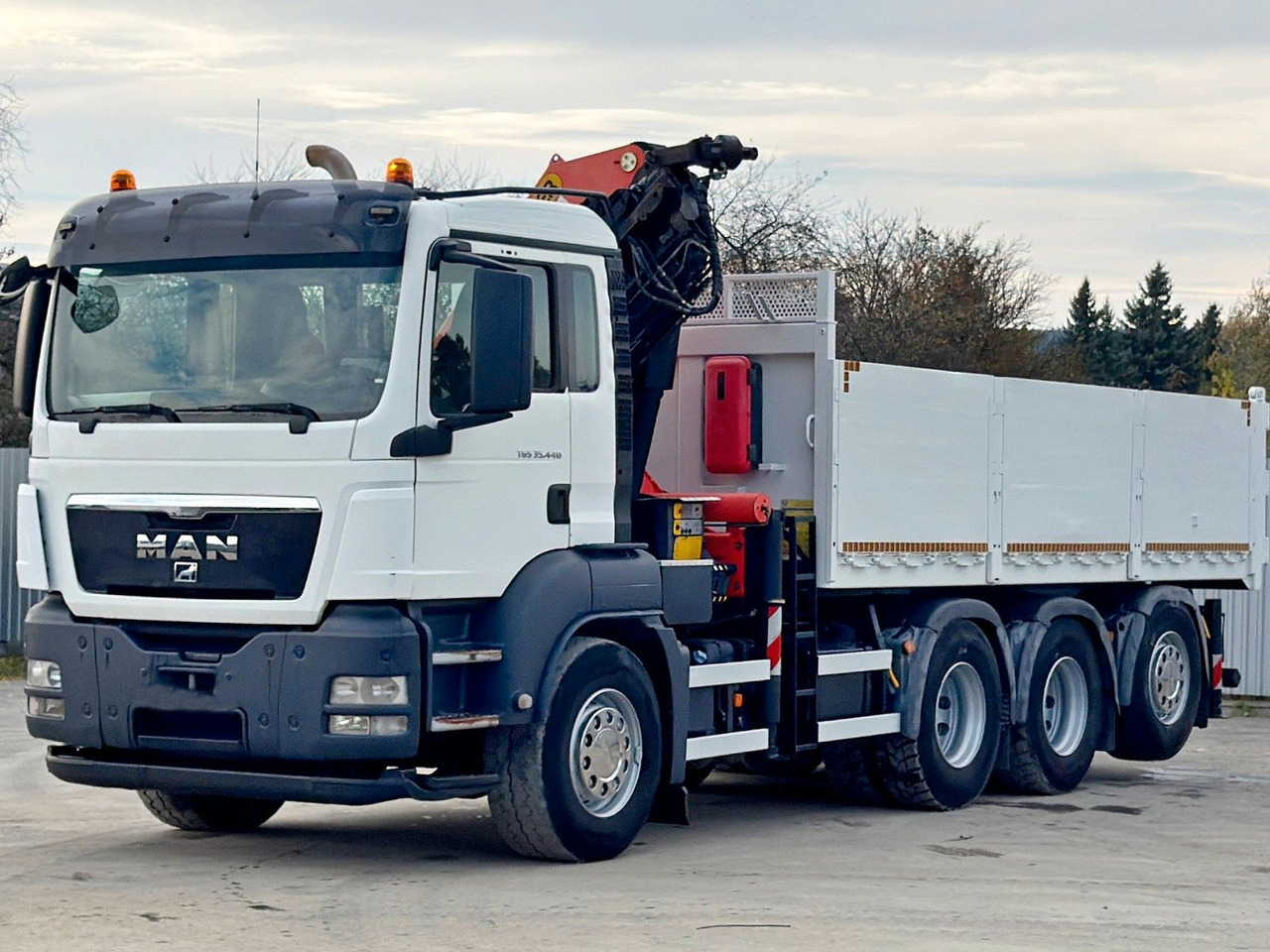 MAN TGS 35.440 * PALFINGER PK 33002 EH +FUNK / 8x4 - Vinçli kamyon: fotoğraf 4 MAN TGS 35.440 * PALFINGER PK 33002 EH +FUNK / 8x4 - Vinçli kamyon: fotoğraf 4