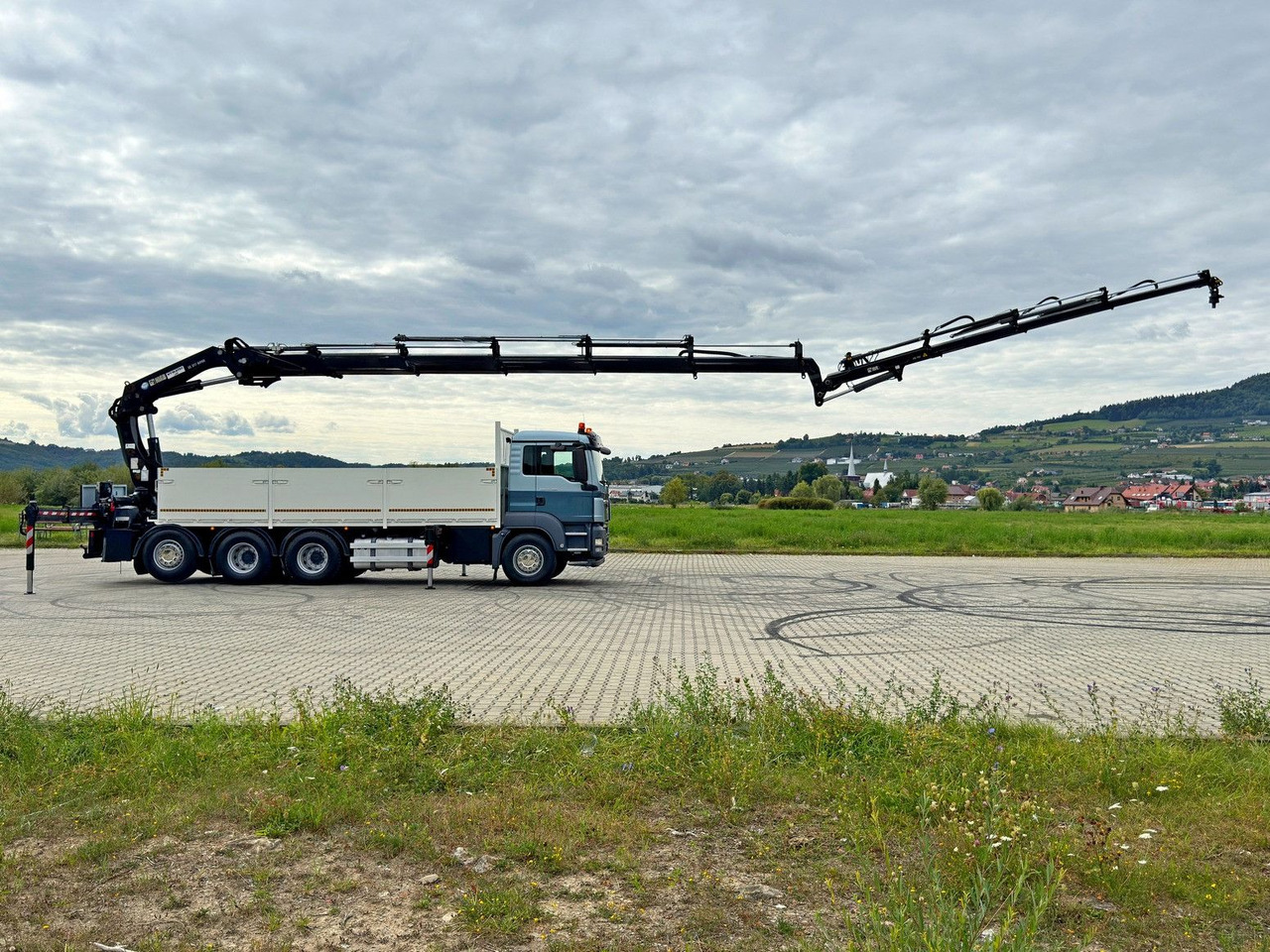 MAN TGS 35.480*HIAB 377 E-5 HIPRO+JIB 70X-3FUNK /8x4 - Vinçli kamyon: fotoğraf 5 MAN TGS 35.480*HIAB 377 E-5 HIPRO+JIB 70X-3FUNK /8x4 - Vinçli kamyon: fotoğraf 5