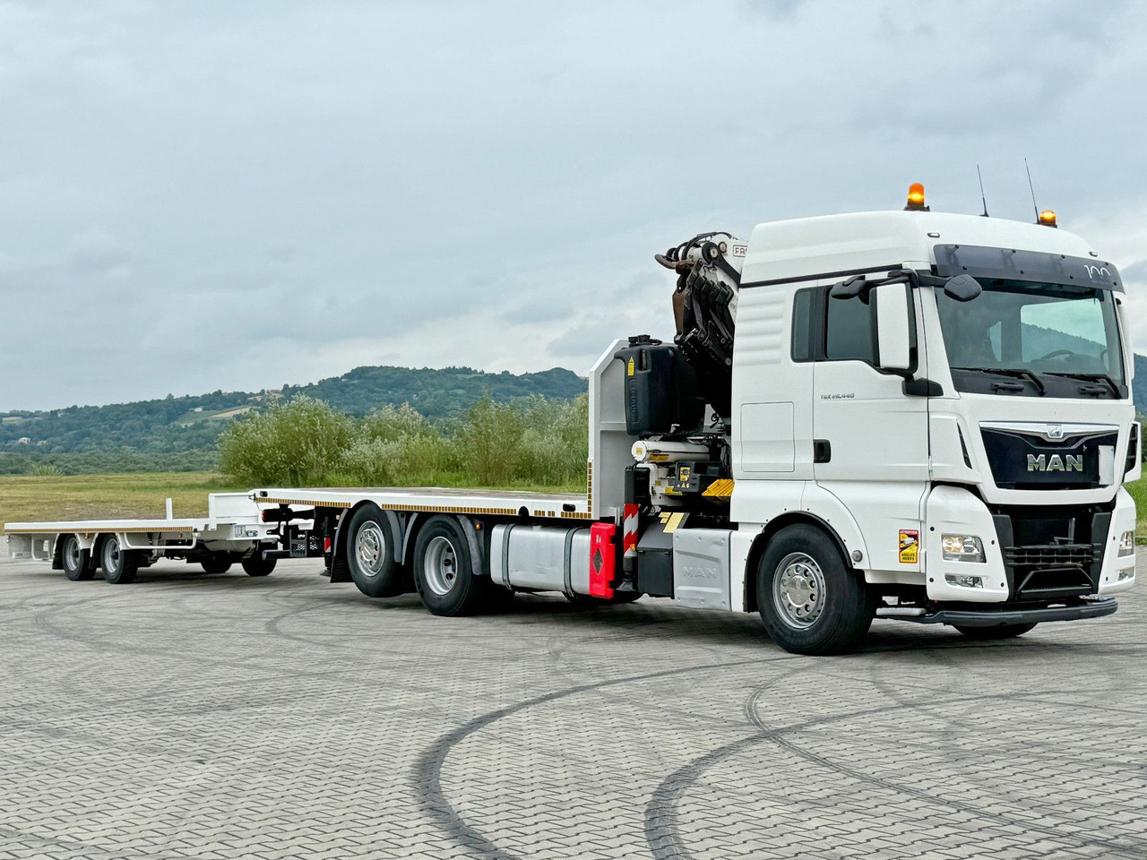 MAN TGX 26.440 * FASSI F455A.2.26E + FUNK + Anhänger - Vinçli kamyon: fotoğraf 4 MAN TGX 26.440 * FASSI F455A.2.26E + FUNK + Anhänger - Vinçli kamyon: fotoğraf 4