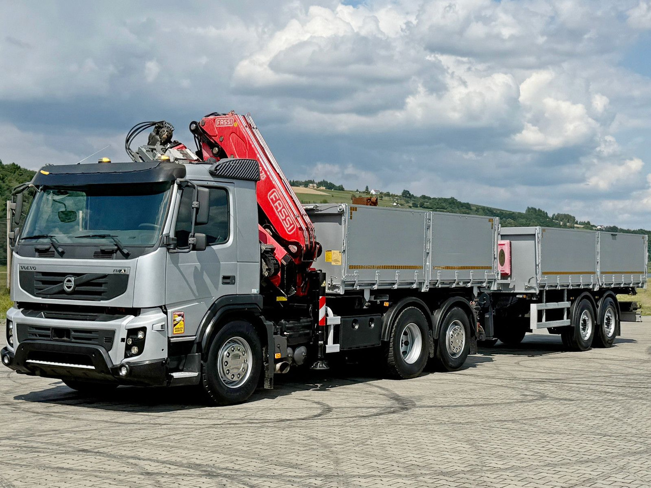 Volvo FMX 420* FASSI F275.2.25 + FUNK + Anhänger / TOP - Vinçli kamyon: fotoğraf 5 Volvo FMX 420* FASSI F275.2.25 + FUNK + Anhänger / TOP - Vinçli kamyon: fotoğraf 5