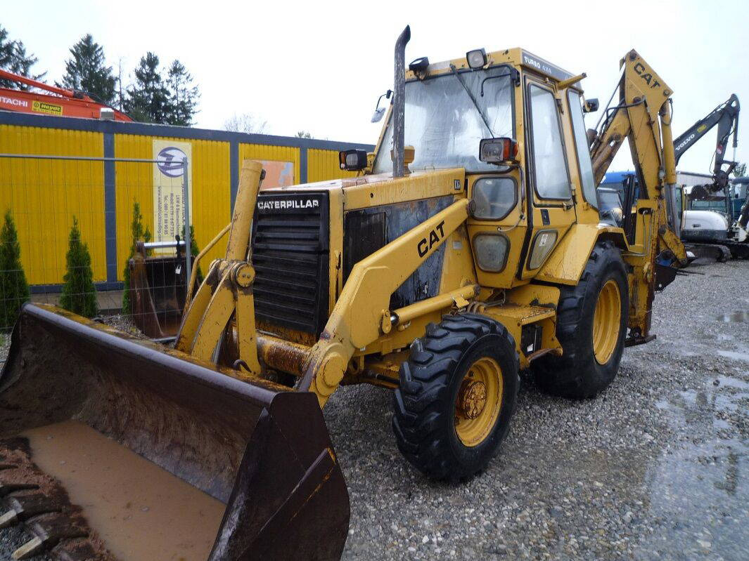 Caterpillar 438 438 - Iş makinesi: fotoğraf 1 Caterpillar 438 438 - Iş makinesi: fotoğraf 1
