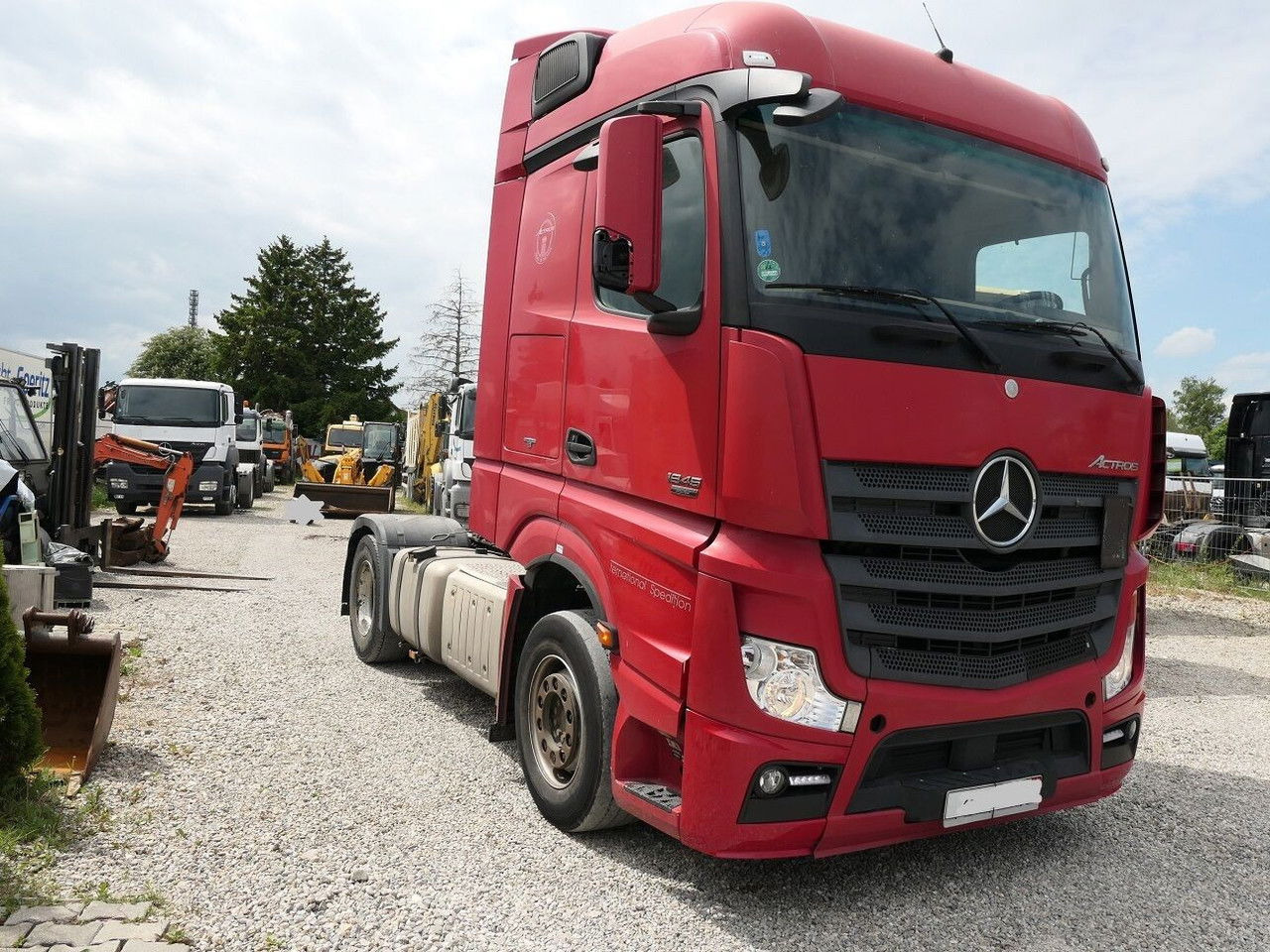 Mercedes-Benz Actros 1845 - Çekici: fotoğraf 1 Mercedes-Benz Actros 1845 - Çekici: fotoğraf 1