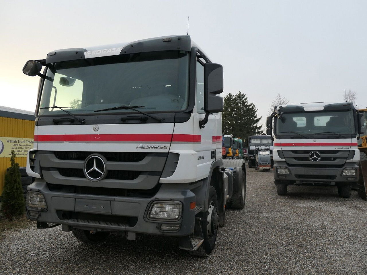 Mercedes-Benz Actros 2044 - Çekici: fotoğraf 3 Mercedes-Benz Actros 2044 - Çekici: fotoğraf 3