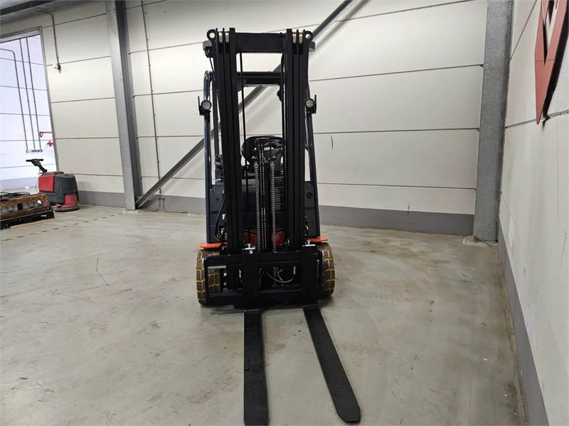 Toyota 8FBE20T - Elektrikli forklift: fotoğraf 5 Toyota 8FBE20T - Elektrikli forklift: fotoğraf 5