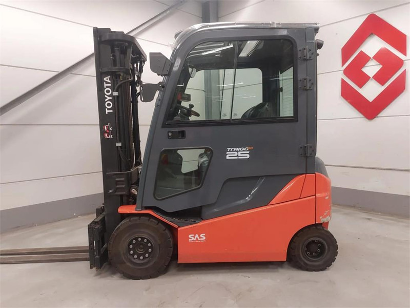 Toyota 8FBMKT25 - Elektrikli forklift: fotoğraf 2 Toyota 8FBMKT25 - Elektrikli forklift: fotoğraf 2