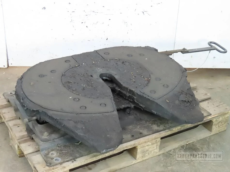 DAF Body & Chassis Parts Opleggerschotel JSK37C DAF - Beşinci teker - Kamyon: fotoğraf 1 DAF Body & Chassis Parts Opleggerschotel JSK37C DAF - Beşinci teker - Kamyon: fotoğraf 1