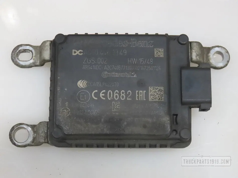 Mercedes-Benz 0004461949 Radar sensor MB MP4 - Sensör - Kamyon: fotoğraf 1 Mercedes-Benz 0004461949 Radar sensor MB MP4 - Sensör - Kamyon: fotoğraf 1