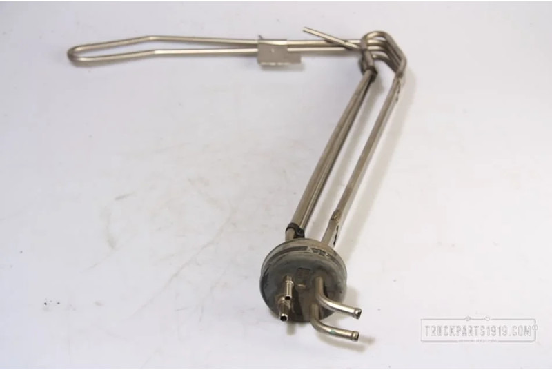 Renault Exhaust System Renault/Volvo Tankvlotter AB - AdBlue tankı - Kamyon: fotoğraf 1 Renault Exhaust System Renault/Volvo Tankvlotter AB - AdBlue tankı - Kamyon: fotoğraf 1