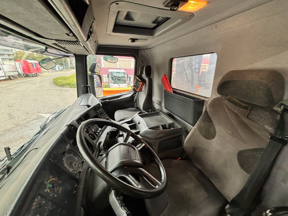 SCANIA P124CB8x4 - Transmikser: fotoğraf 4 SCANIA P124CB8x4 - Transmikser: fotoğraf 4