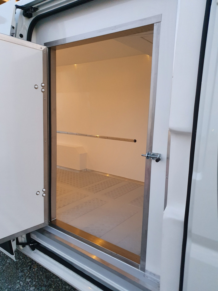 Renault Master L3H2 Tiefkühlkasten -18°C - Frigorifik kamyonet: fotoğraf 4 Renault Master L3H2 Tiefkühlkasten -18°C - Frigorifik kamyonet: fotoğraf 4