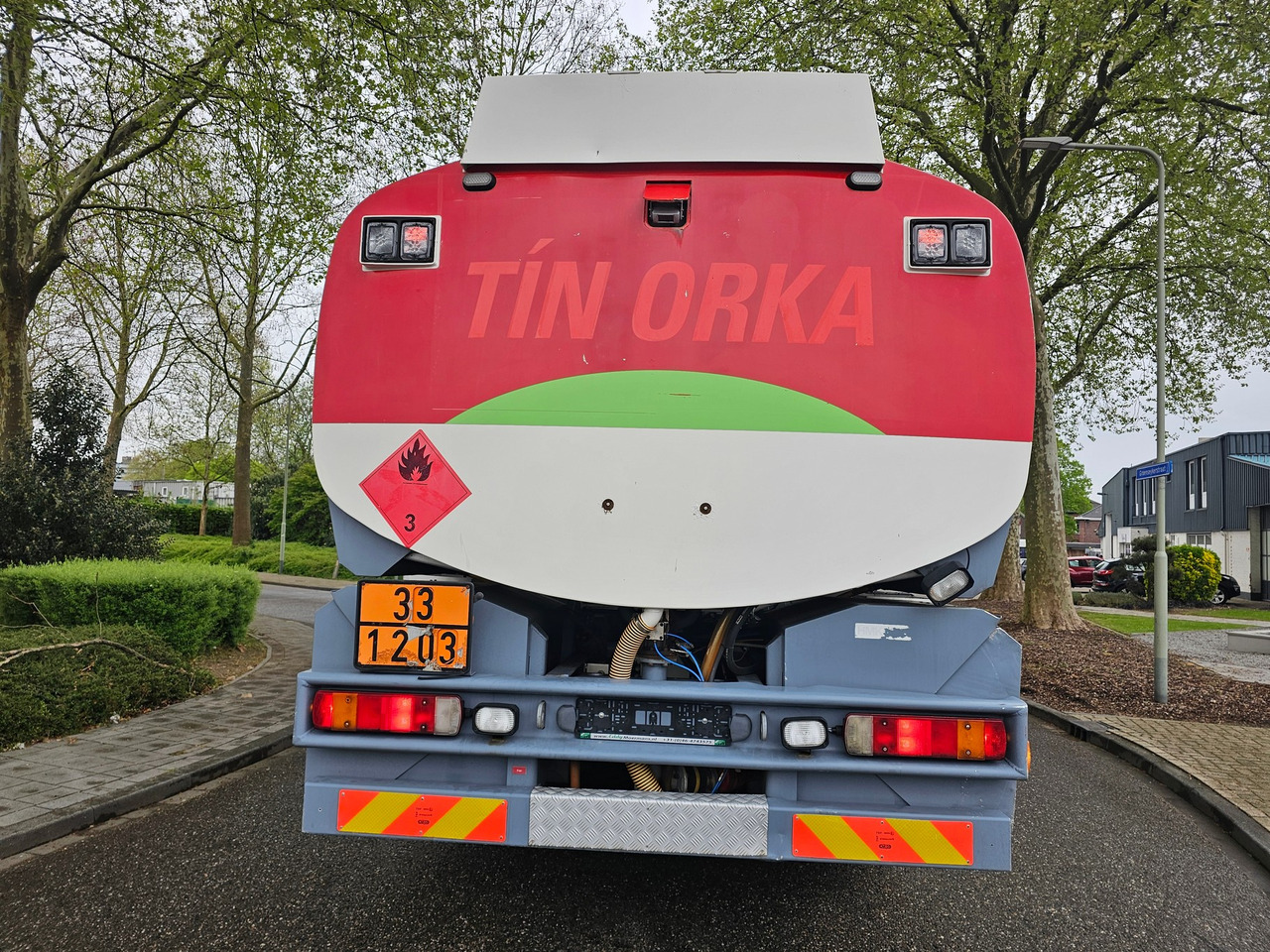 Scania P420 Cp 19 6x2*4 - Tanker kamyon: fotoğraf 5 Scania P420 Cp 19 6x2*4 - Tanker kamyon: fotoğraf 5