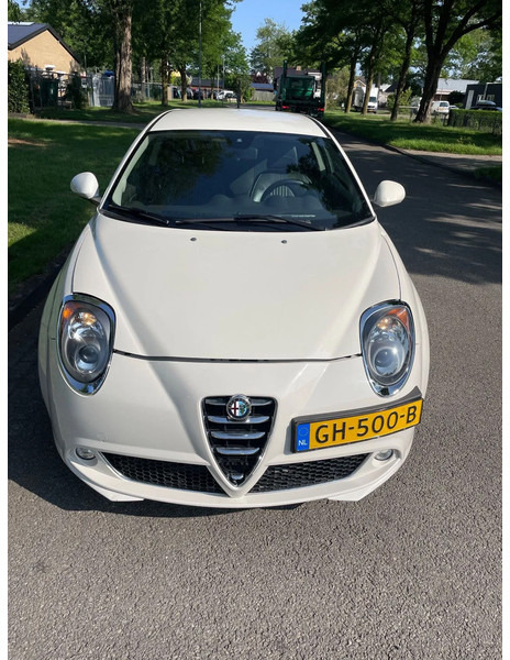 Alfa Romeo MiTo ALFA MITO Diesel ZEER MOOI - Hatchback: fotoğraf 2 Alfa Romeo MiTo ALFA MITO Diesel ZEER MOOI - Hatchback: fotoğraf 2