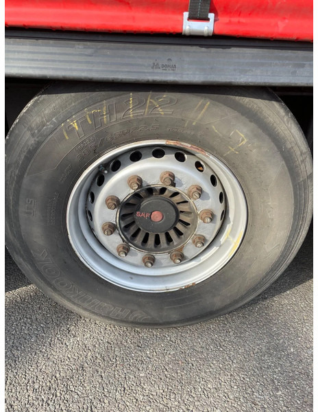Kässbohrer Taut Liner Schuifdak 25-10-2025 APK - Tenteli dorse: fotoğraf 3 Kässbohrer Taut Liner Schuifdak 25-10-2025 APK - Tenteli dorse: fotoğraf 3