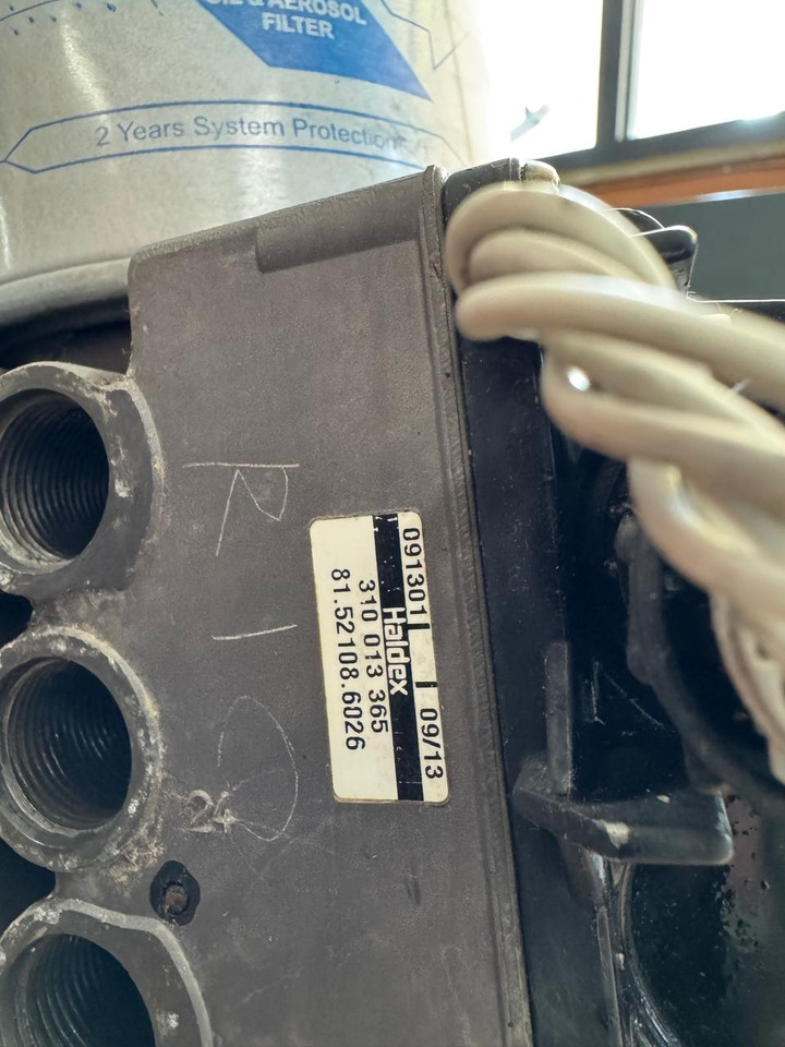 AIR MANAGEMENT UNIT ASSEMBLY ECAM UNHEATED MAN TGA - Fren parçaları: fotoğraf 5 AIR MANAGEMENT UNIT ASSEMBLY ECAM UNHEATED MAN TGA - Fren parçaları: fotoğraf 5