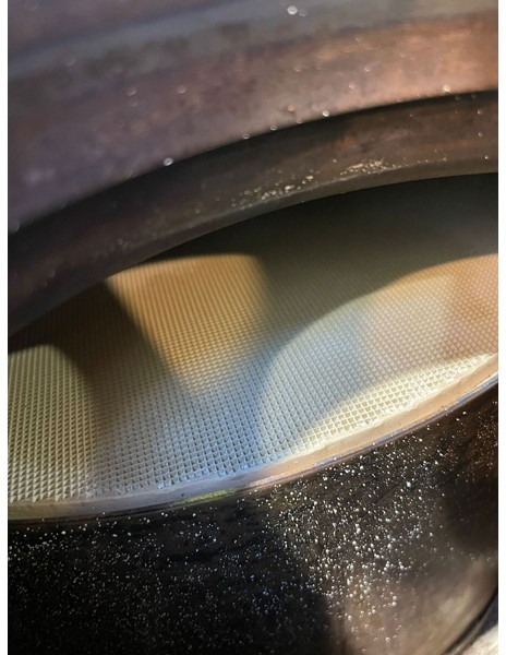 Volvo Silencer 21364822 23094588 - Katalitik konvertör: fotoğraf 4 Volvo Silencer 21364822 23094588 - Katalitik konvertör: fotoğraf 4