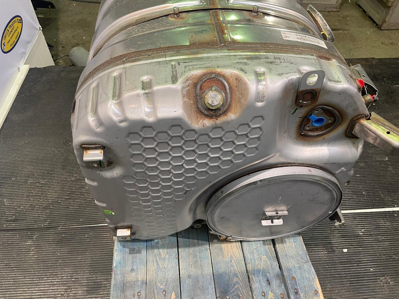 Volvo Silencer - Katalitik konvertör: fotoğraf 4 Volvo Silencer - Katalitik konvertör: fotoğraf 4