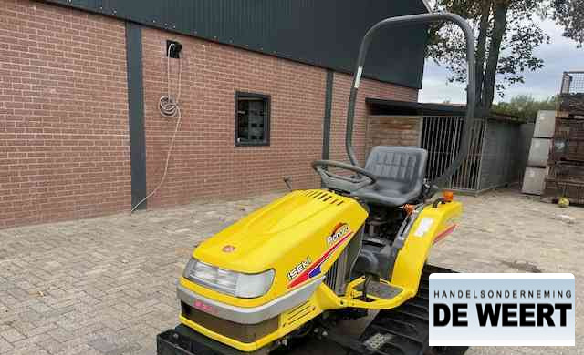 Iseki TPC15 , tpc 15 - Küçük traktör: fotoğraf 3 Iseki TPC15 , tpc 15 - Küçük traktör: fotoğraf 3