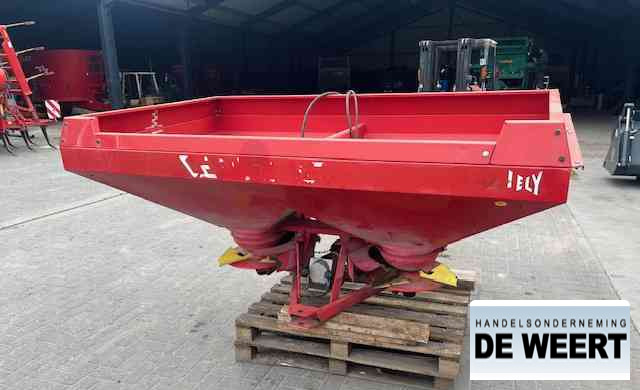 Lely centerliner stooier , front aandrijving - Gübre serpme makinesi: fotoğraf 2 Lely centerliner stooier , front aandrijving - Gübre serpme makinesi: fotoğraf 2