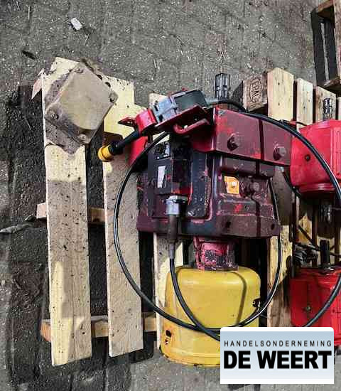 Trioliet tandwielkast , haakse aandrijving , trioliet mengwagen - Vites kutusu - Tarım araçları: fotoğraf 4 Trioliet tandwielkast , haakse aandrijving , trioliet mengwagen - Vites kutusu - Tarım araçları: fotoğraf 4