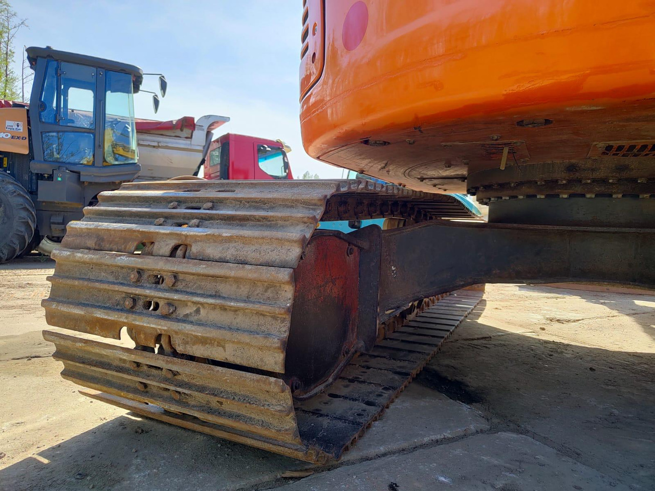 DOOSAN DX140LCR-3 - Paletli ekskavatör: fotoğraf 4 DOOSAN DX140LCR-3 - Paletli ekskavatör: fotoğraf 4