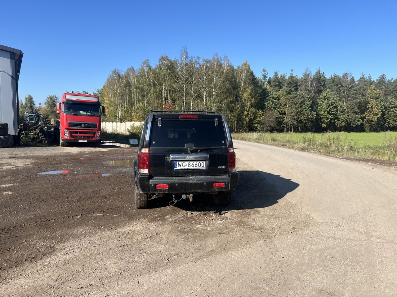 Jeep Comannder 3.0CRD V6 - Binek araba: fotoğraf 4 Jeep Comannder 3.0CRD V6 - Binek araba: fotoğraf 4