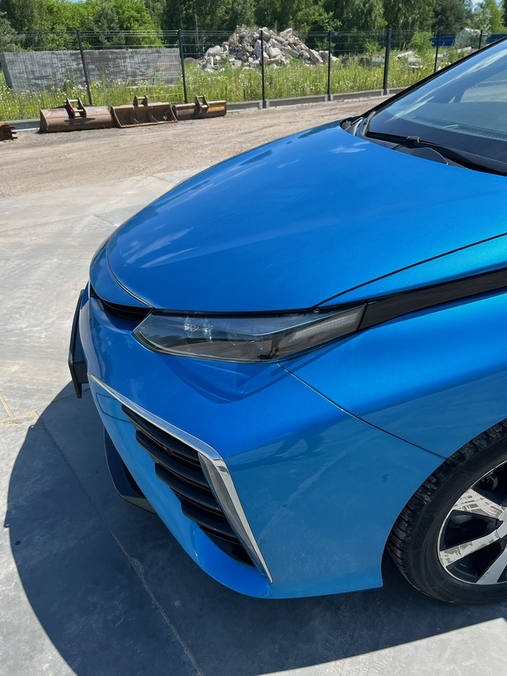 Sedan araba Toyota Mirai: fotoğraf 15