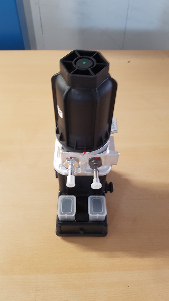 0001407878 MERCEDES BENZ,ADBLUE POMP,ACTROS, AXOR, ANTOS,EURO 6 - Yakıt sistemi - Kamyon: fotoğraf 2 0001407878 MERCEDES BENZ,ADBLUE POMP,ACTROS, AXOR, ANTOS,EURO 6 - Yakıt sistemi - Kamyon: fotoğraf 2