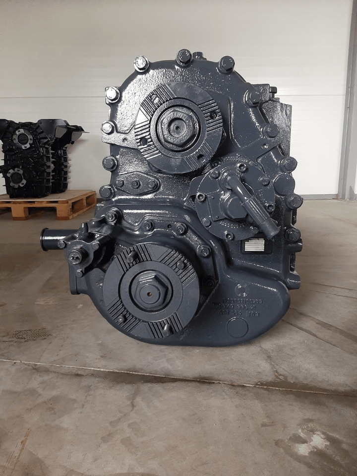 Iveco trakker vg2000 tussenbak Gebruikt ZF - Transmisyon - Kamyon: fotoğraf 1 Iveco trakker vg2000 tussenbak Gebruikt ZF - Transmisyon - Kamyon: fotoğraf 1