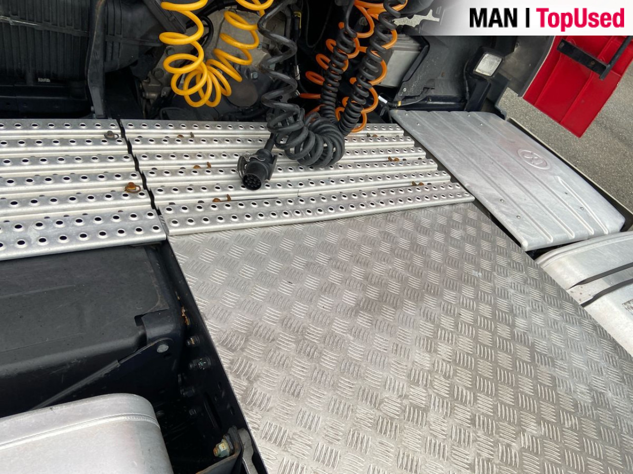 MAN TGX 18.460 4X2 BLS "ADR EX II / AT" - Çekici: fotoğraf 4 MAN TGX 18.460 4X2 BLS "ADR EX II / AT" - Çekici: fotoğraf 4