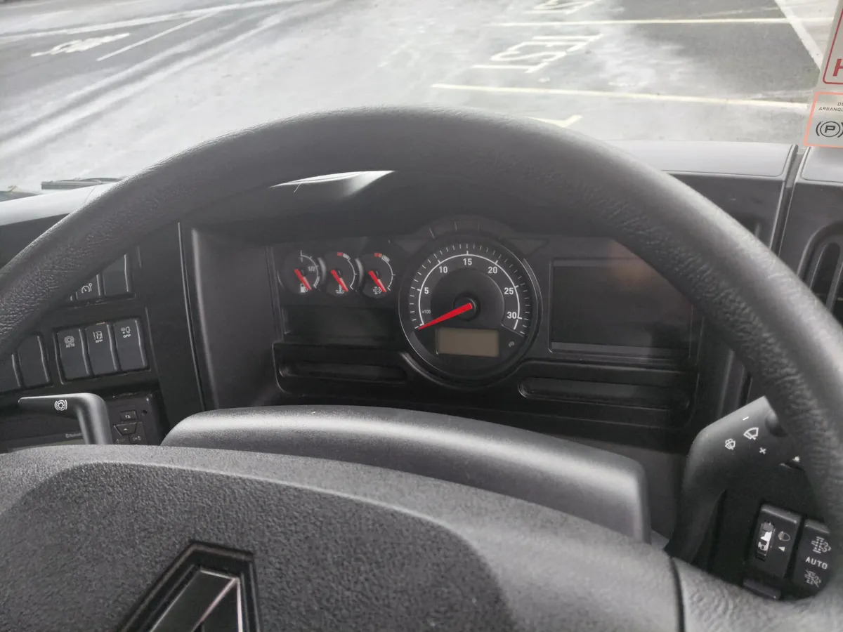 2019 Renault D 12T - Kapalı kasa kamyon: fotoğraf 2 2019 Renault D 12T - Kapalı kasa kamyon: fotoğraf 2