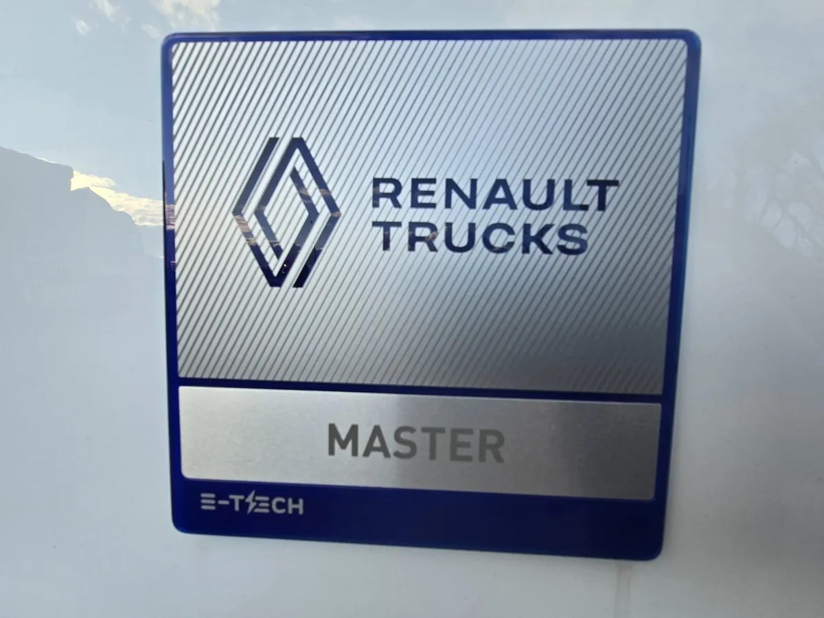 Panelvan 2025 Renault E-Tech Master L2H2: fotoğraf 7
